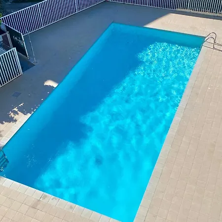 Moderne Avec Parking Et Piscine- 313 Apartment